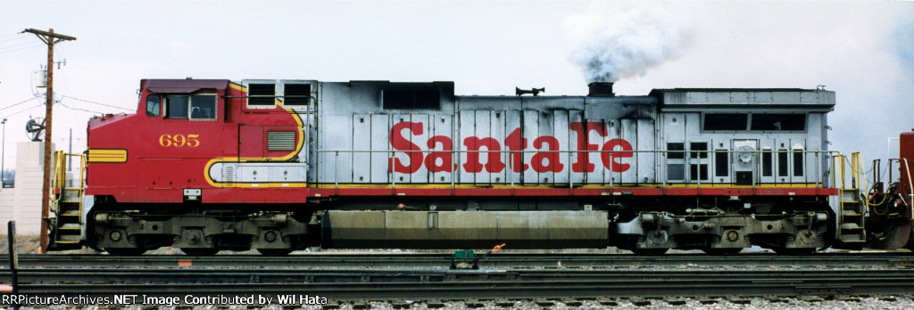 Santa Fe C44-9W 695